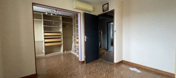 5 bedrooms House in Darney, France No. 252234 13