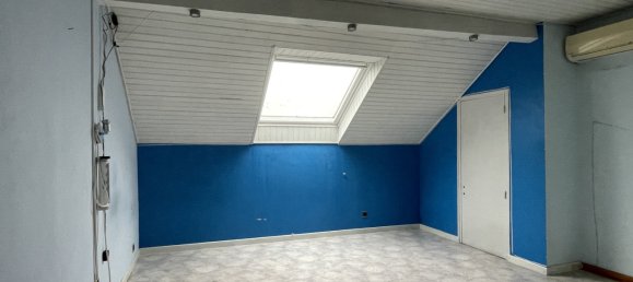 5 bedrooms House in Darney, France No. 252234 16