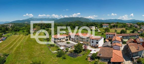 Casa de 4 dormitorios en Udine, Italy No. 20973 32