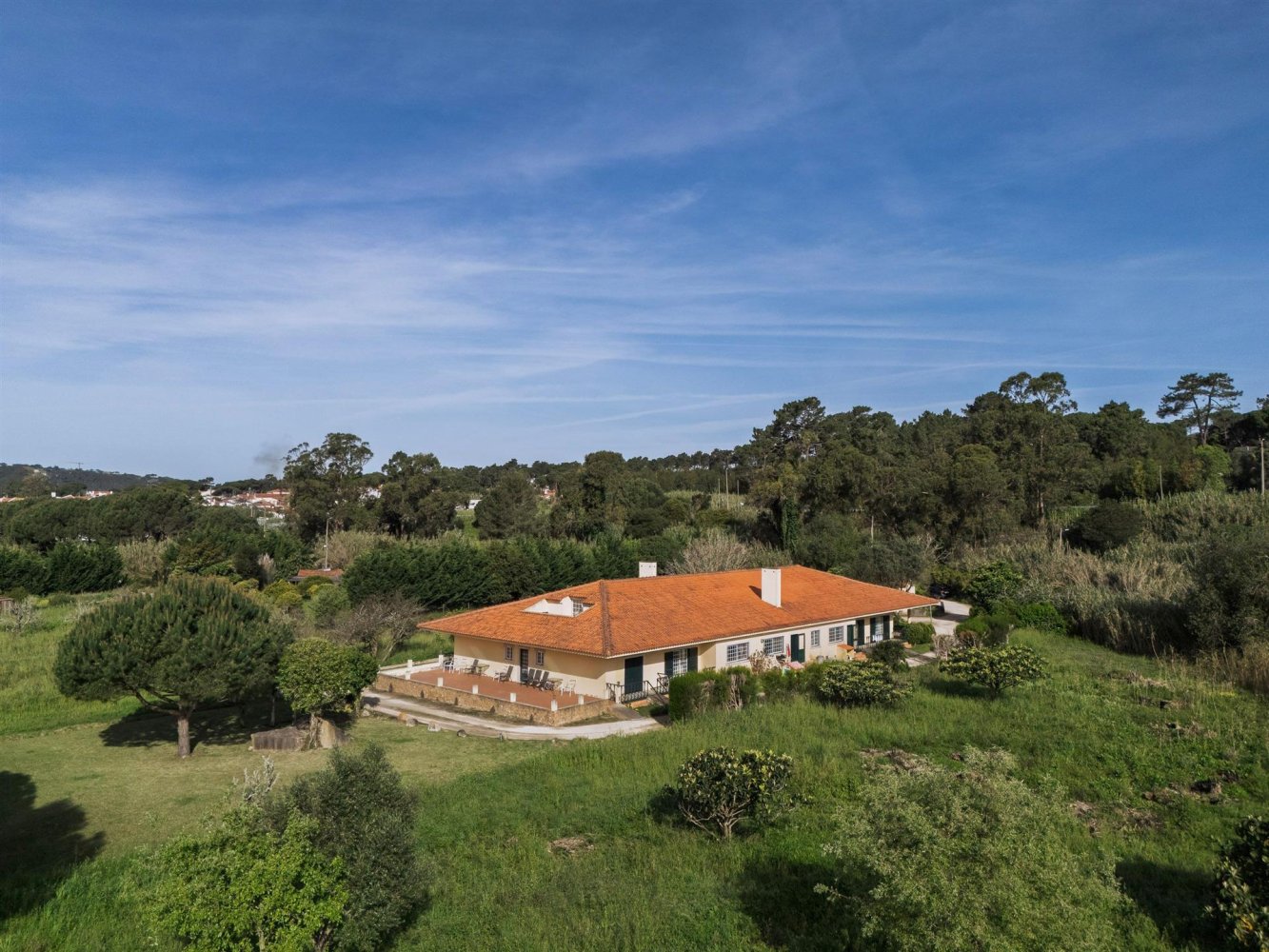 10 rooms Castles in Colares, Portugal No. 331992