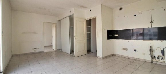 Apartamento T1 em Marseille, France N.º 336893 3