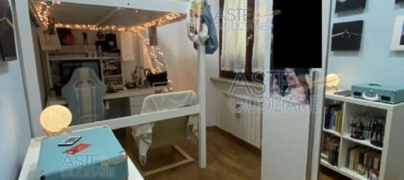 3 rooms Apartment in Pomezia, Italy No. 4519 27