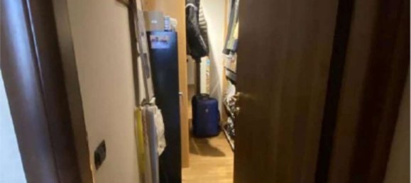 3 rooms Apartment in Pomezia, Italy No. 4519 48