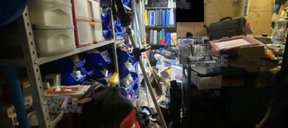 3 rooms Apartment in Pomezia, Italy No. 4519 28