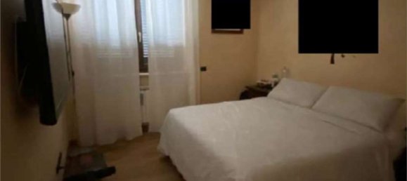 3 rooms Apartment in Pomezia, Italy No. 4519 5