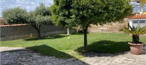 3 rooms Apartment in Pomezia, Italy No. 4519 11