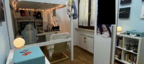 3 rooms Apartment in Pomezia, Italy No. 4519 7