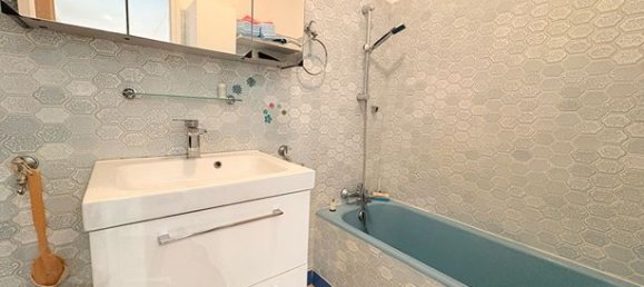 Квартира с 2 спальнями в Сан-Мартино-ди-Лота, Франция № 355746 10