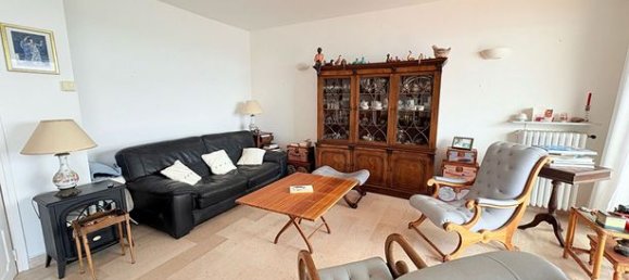 Квартира с 2 спальнями в Сан-Мартино-ди-Лота, Франция № 355746 4