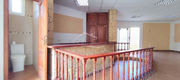 Imóvel comercial em Santiago del Teide, Spain 150 m² N.º 130368 10