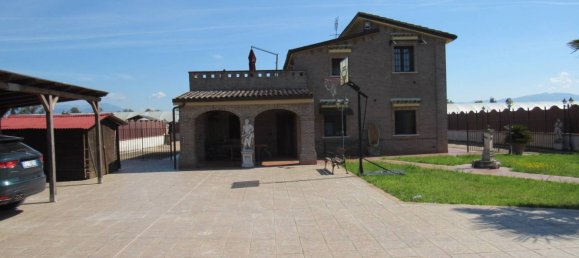 Вилла с 4 спальнями в Сабаудия, Италия № 152086 2