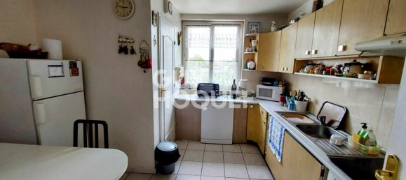 2 chambres Appartement à Rosny-sous-Bois, France No. 175765 4