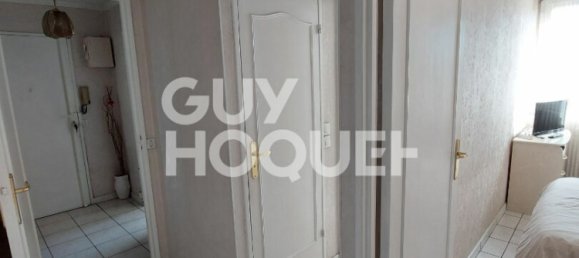 2 chambres Appartement à Rosny-sous-Bois, France No. 175765 5