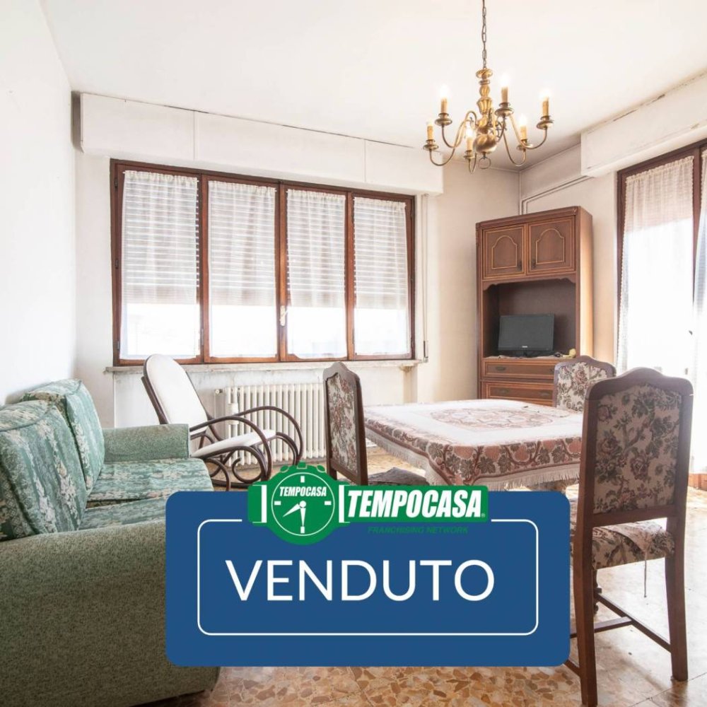 1 bedroom Apartment in Treviglio, Italy No. 103638