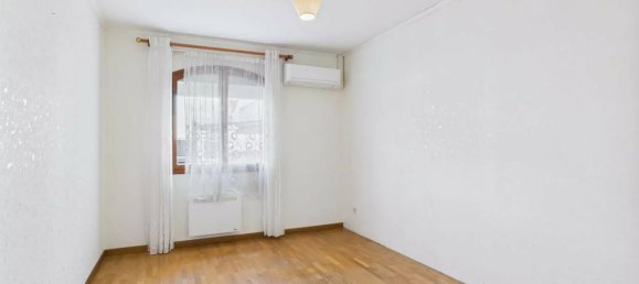 Casa T2 em Romilly-sur-Seine, France N.º 60530 19