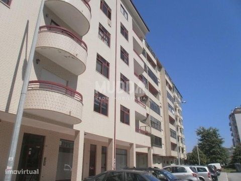 2 bedrooms Apartment in Vila Nova de Gaia, Portugal No. 220404
