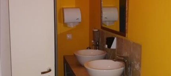 1025m² Property in Nea Ionia, Greece No. 5086 6