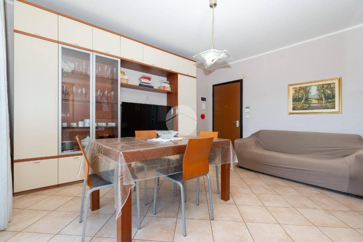 2 bedrooms Apartment in Caselle Torinese, Italy No. 267841