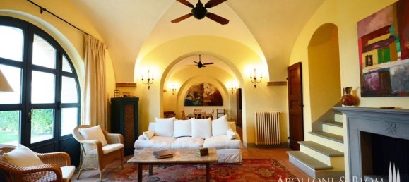 2 bedrooms Apartment in Castiglion Fiorentino, Italy No. 53641 2