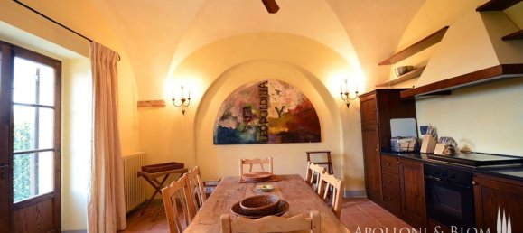 2 bedrooms Apartment in Castiglion Fiorentino, Italy No. 53641 3