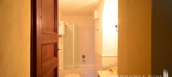 2 bedrooms Apartment in Castiglion Fiorentino, Italy No. 53641 11