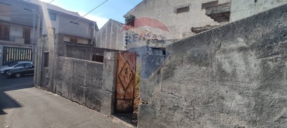 3 Schlafzimmer Haus in Belpasso, Italy, Nr. 169783 14