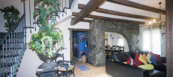 5 Schlafzimmer Villa in Coin, Spain, Nr. 88711 13