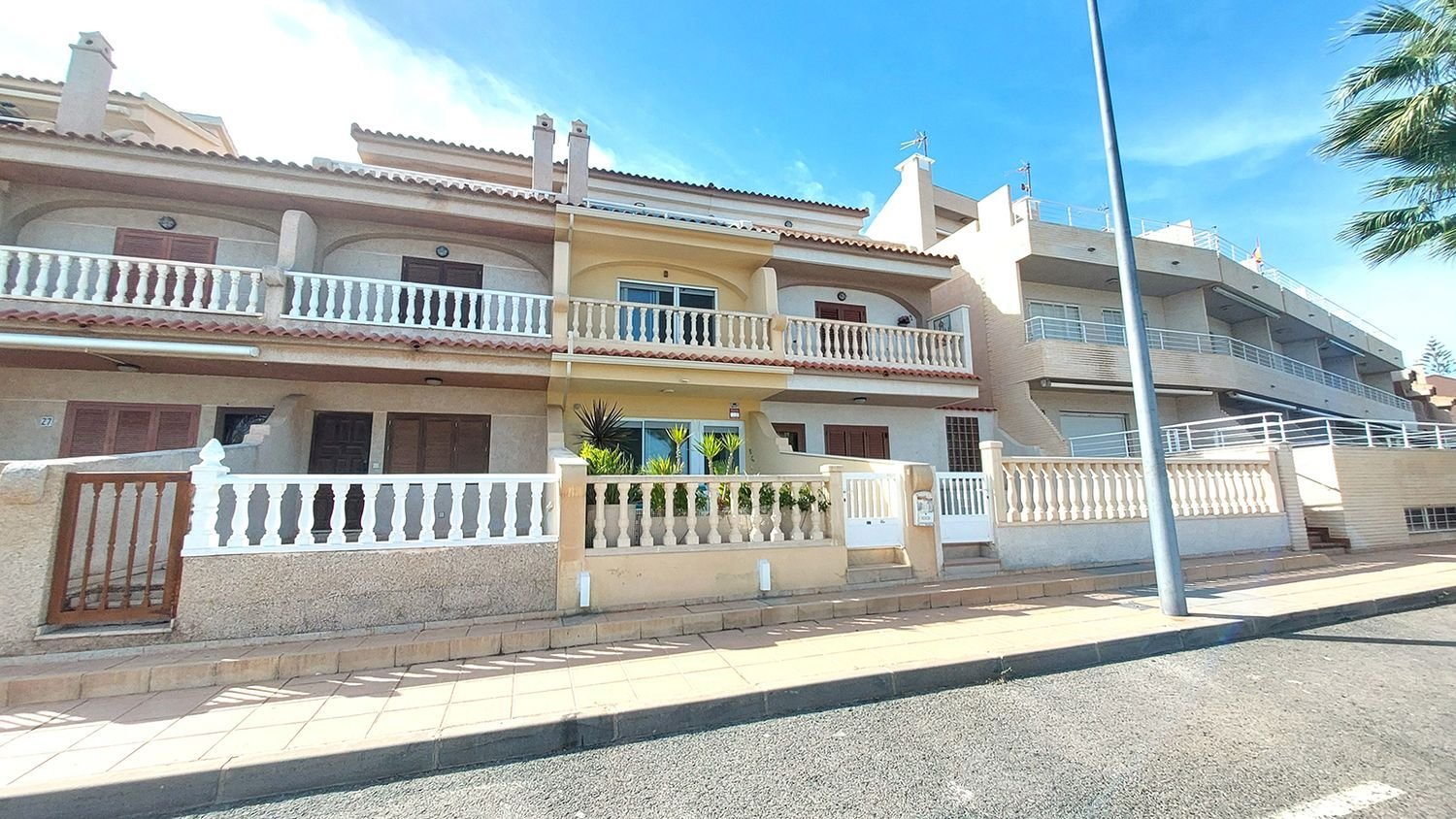 Casa de 3 dormitorios en Torre de la Horadada, Spain No. 237979