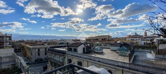 Apartamento de 3 dormitorios en Messina, Italy No. 86470 7