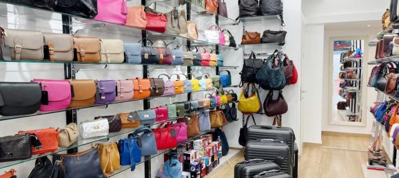 1 room Commercial property in Rome, Italy No. 52374 5