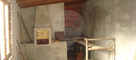 3 bedrooms House in Castelo Rodrigo, Portugal No. 23978 9