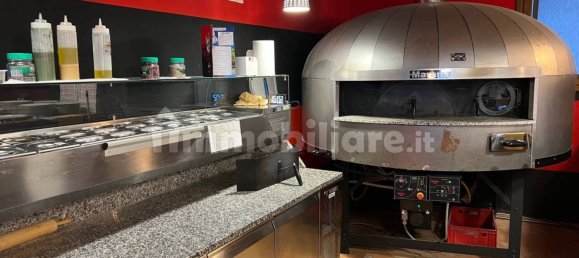 Imóvel comercial de 2 divisões em Verona, Italy N.º 201986 45