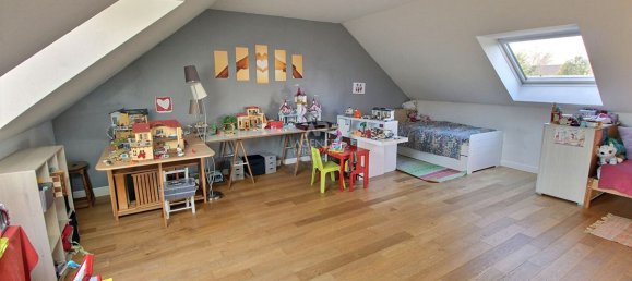 5 bedrooms House in Verneuil-sur-Seine, France No. 168618 8