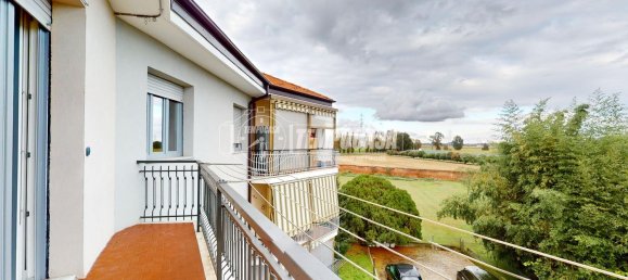 2 rooms Apartment in Settimo Torinese, Italy No. 49725 3