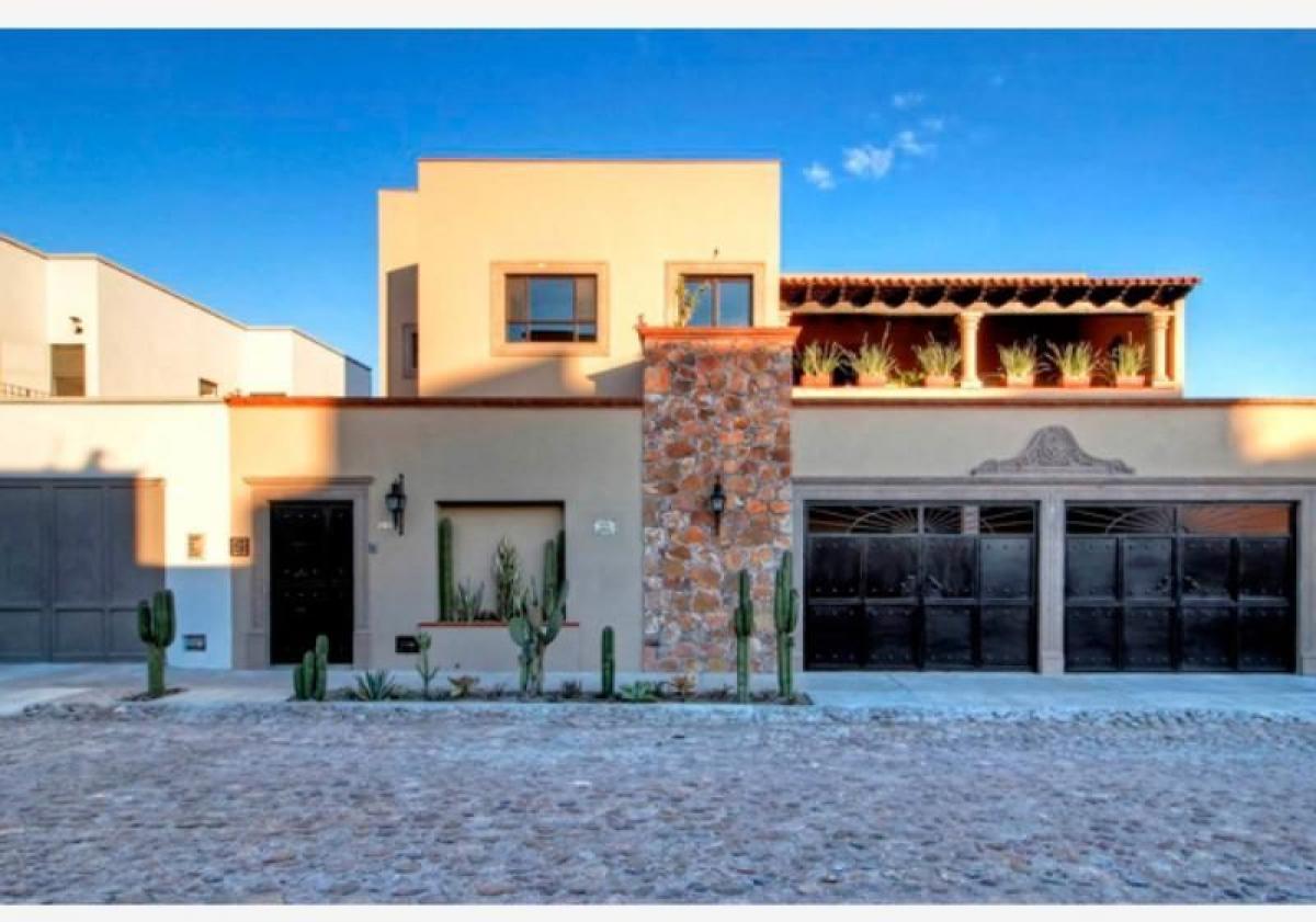 3 bedrooms House in Guanajuato, Mexico No. 176895