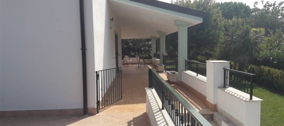 15 غرف نوم فيلا في Albanella, Italy رقم 360008 6