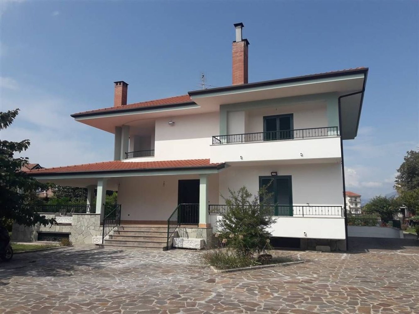 15 bedrooms Villa in Albanella, Italy No. 360008