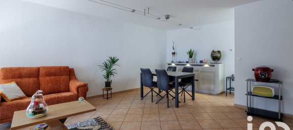 Квартира с 3 комнатами в Грезьё-ла-Варан, Франция № 196105 2