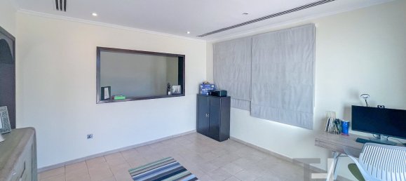 4 chambres Villa à Jumeirah Park, UAE No. 28691 15