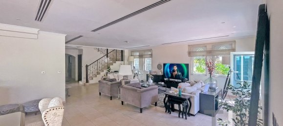 4 chambres Villa à Jumeirah Park, UAE No. 28691 11