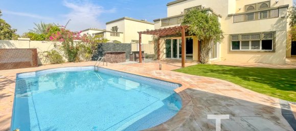 4 chambres Villa à Jumeirah Park, UAE No. 28691 2