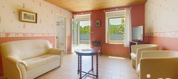 3 bedrooms House in Roz-sur-Couesnon, France No. 330192 6