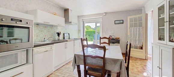 3 bedrooms House in Roz-sur-Couesnon, France No. 330192 2