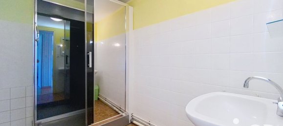 3 bedrooms House in Roz-sur-Couesnon, France No. 330192 10