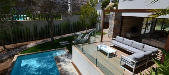 4 bedrooms Townhouse in Alicante, Spain No. 185146 8