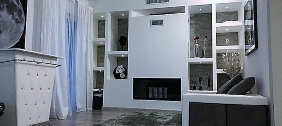 5 bedrooms Villa in Massa, Italy No. 316750 11