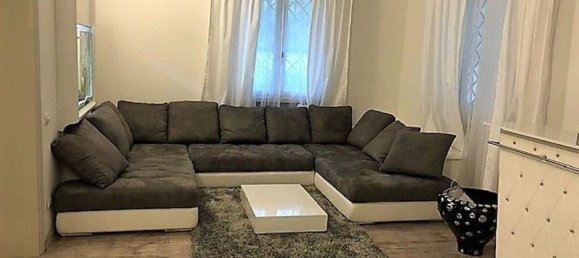 5 bedrooms Villa in Massa, Italy No. 316750 10