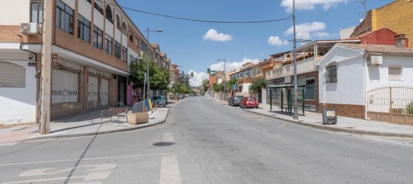 253m² Commercial property in Granada, Spain No. 166479 28