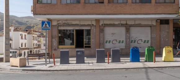 253m² Commercial property in Granada, Spain No. 166479 2