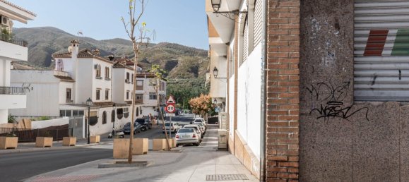 253m² Commercial property in Granada, Spain No. 166479 5